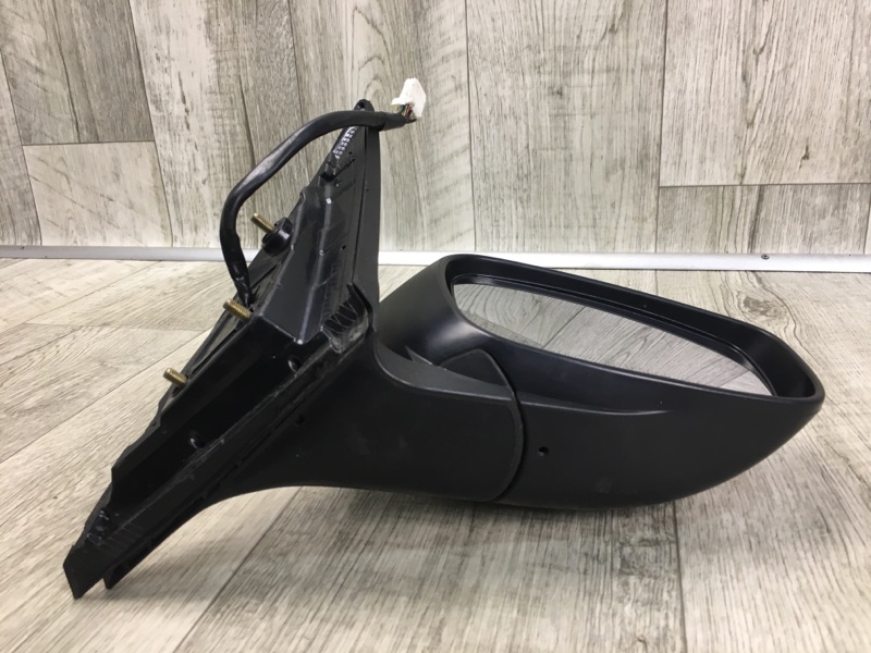 Зеркало правое G25/G35/G37/Q40 06-14