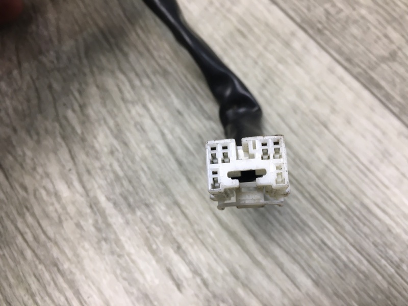 Зеркало правое QX56 / TITAN / ARMADA 04-16 Зеркало правое QX56 / TITAN / ARMADA 04-16