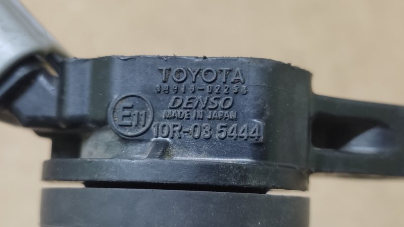 Катушка зажигания AVENSIS 08-18