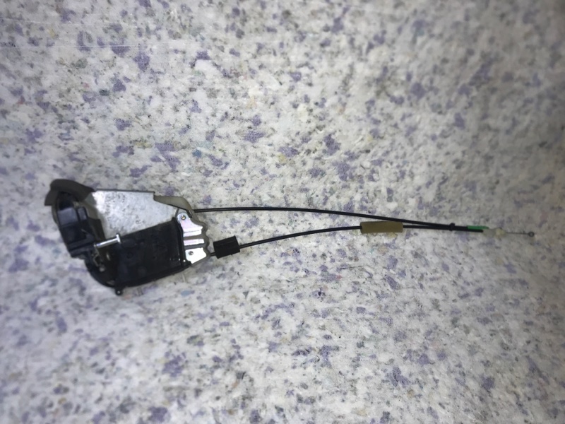 Замок двери задний правый PRIUS - 30 09-17 Замок двери задний правый PRIUS - 30 09-17