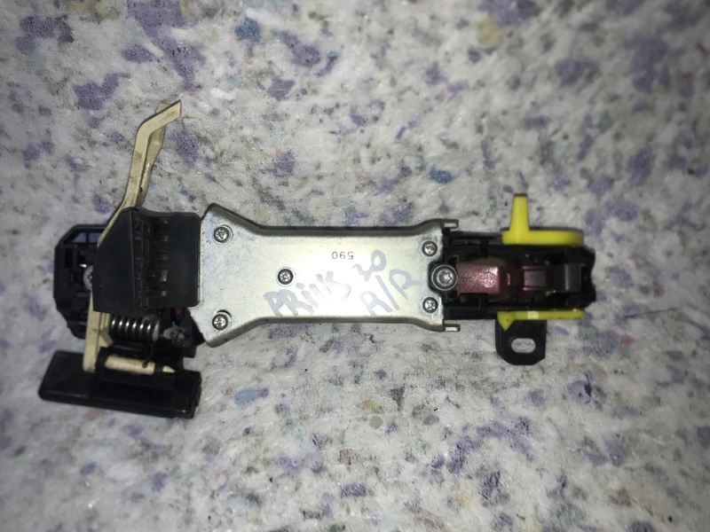 Ручка двери наружная задняя правая PRIUS - 30 09-17 Ручка двери наружная задняя правая PRIUS - 30 09-17