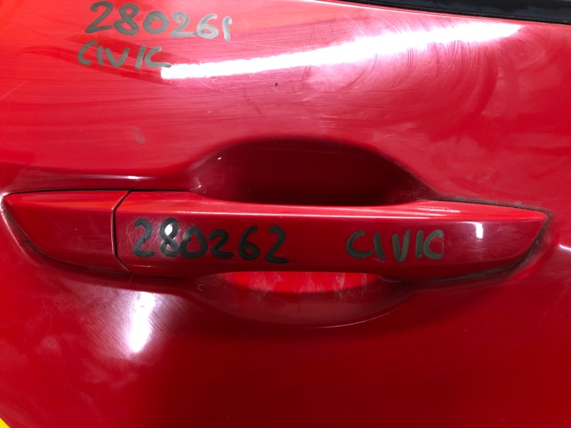 Ручка двери наружная задняя правая HONDA CIVIC FC/FK 15- 72641-TBA-A72 Б/У