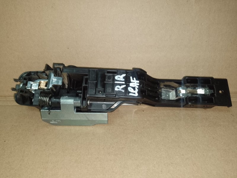 Ручка двери наружная задняя правая LEAF 10-17