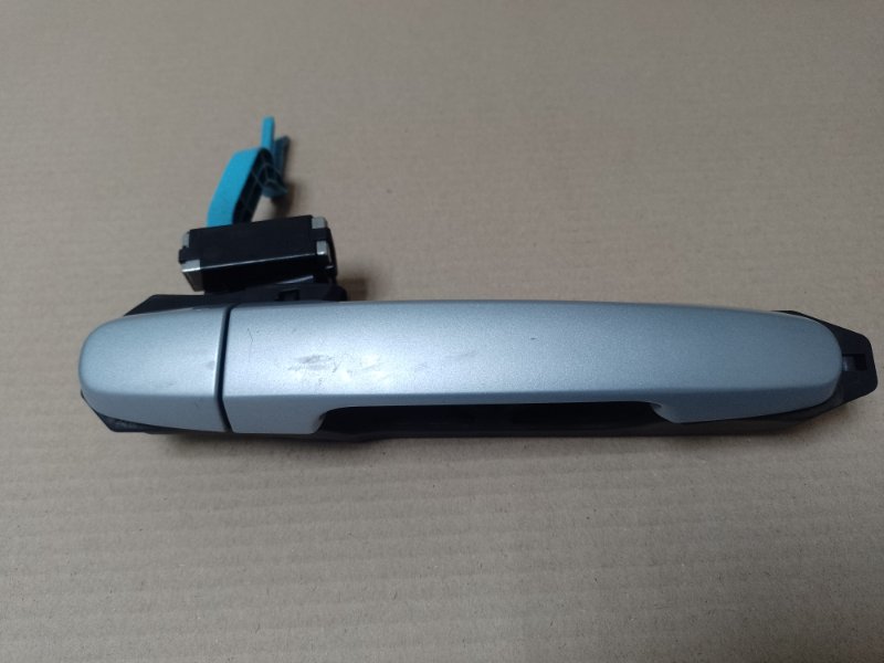 Ручка двери наружная задняя правая TOYOTA AURIS 06-12 69211-12220-03 Б/У