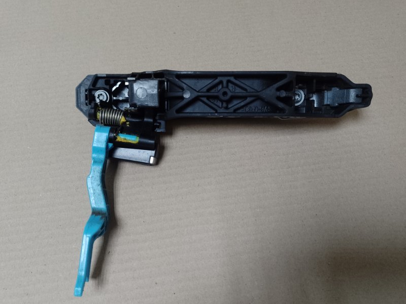 Ручка двери наружная задняя правая AURIS 06-12