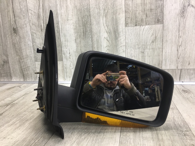 Запчасть зеркало правое FORD EXPEDITION 03-06 5L1Z-17682-BAA Б/У Зеркало правое FORD EXPEDITION 03-06 5L1Z-17682-BAA Б/У