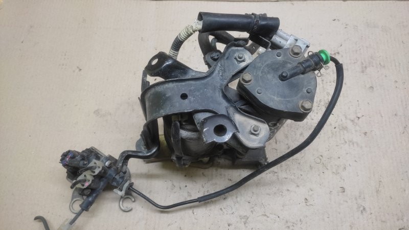 Компрессор пневмоподвески LEXUS GX470 02-09