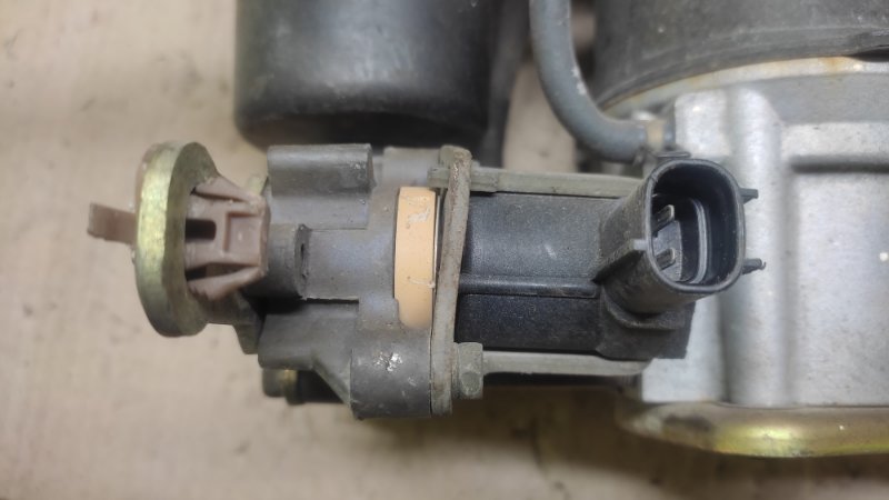 Компрессор пневмоподвески GX470 02-09