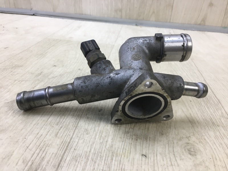 Фланец системы охлаждения HYUNDAI ELANTRA MD 10-15 MD 1.8 G4NB