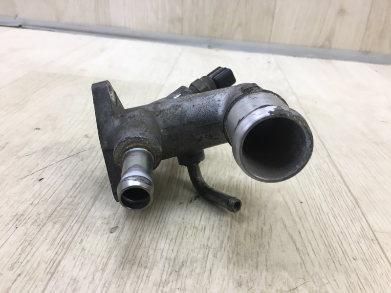 Фланец системы охлаждения ELANTRA MD 10-15 2012 MD 1.8 G4NB