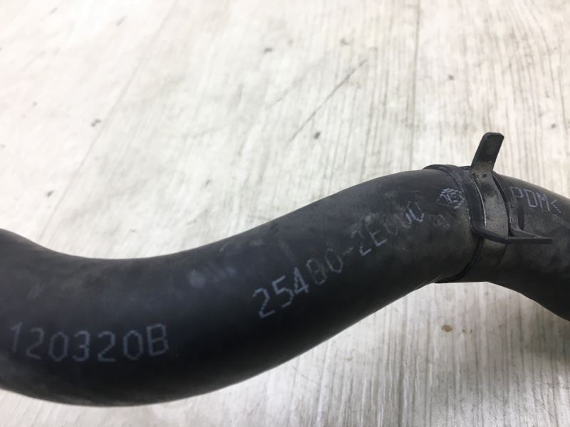 Патрубок системы охлаждения ELANTRA MD 10-15 2012 MD 1.8 G4NB