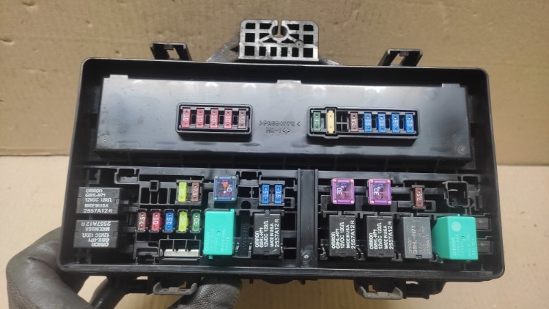Блок предохранителей моторный отсек MDX (YD2) 06-13 2008 3.7
