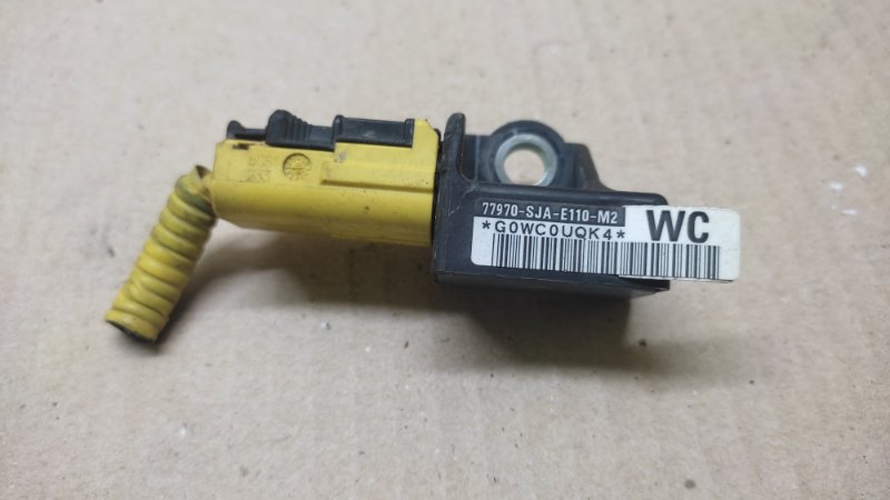 Запчасть датчик удара ACURA MDX (YD2) 06-13 2008 3.7 77970-SJA-E11 Б/У Датчик удара ACURA MDX (YD2) 06-13 2008 3.7 77970-SJA-E11 Б/У