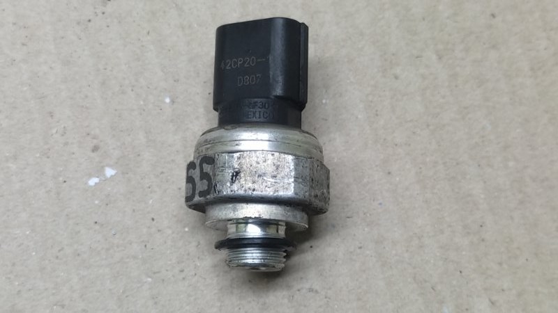 Датчик давления кондиционера MDX (YD2) 06-13 2008 3.7