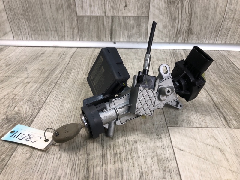 Запчасть замок зажигания JEEP COMPASS 06-16 2013 MK49 2.4 ED3 5057296AM Б/У Замок зажигания JEEP COMPASS 06-16 2013 MK49 2.4 ED3 5057296AM Б/У