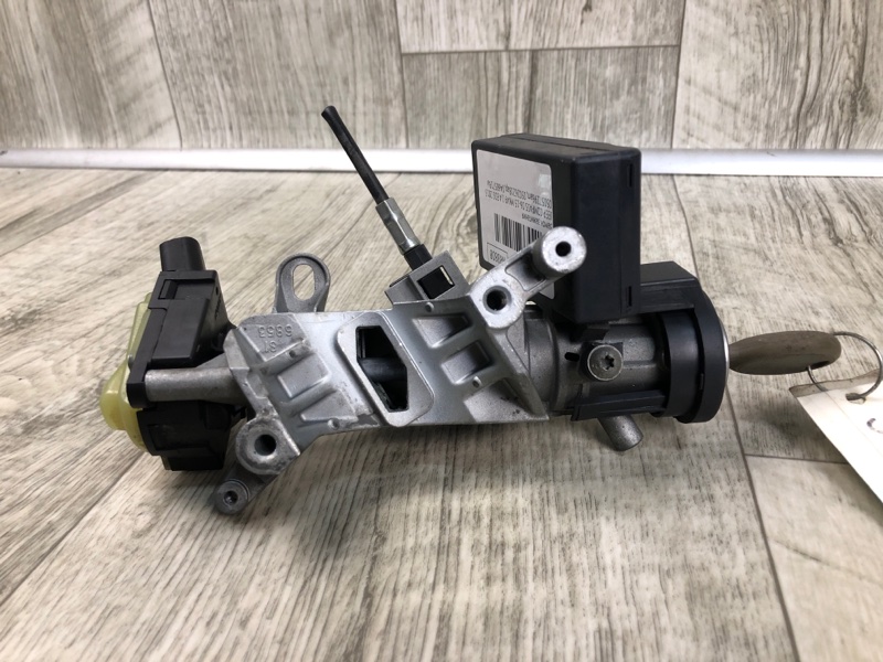 Замок зажигания COMPASS 06-16 2013 MK49 2.4 ED3 Замок зажигания COMPASS 06-16 2013 MK49 2.4 ED3