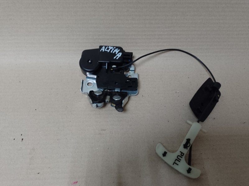 Замок крышки багажника NISSAN ALTIMA L32 07-12 84630-JA00A Б/У