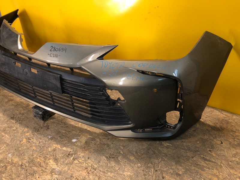 Бампер передний COROLLA 18-