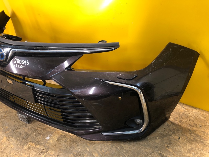 Бампер передний COROLLA 18-