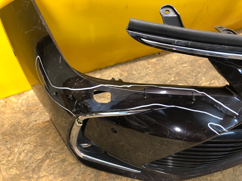 Бампер передний COROLLA 18-