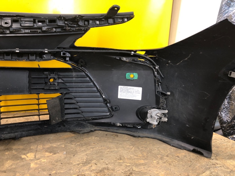 Бампер передний COROLLA 18-