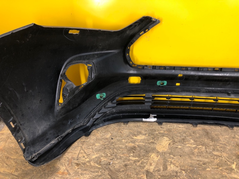 Бампер передний HIGHLANDER 2020- Бампер передний HIGHLANDER 2020-