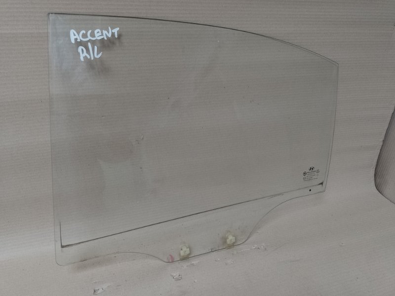 Запчасть стекло двери заднее левое HYUNDAI ACCENT MC 06-10 83411-1E011 Б/У Стекло двери заднее левое HYUNDAI ACCENT MC 06-10 83411-1E011 Б/У