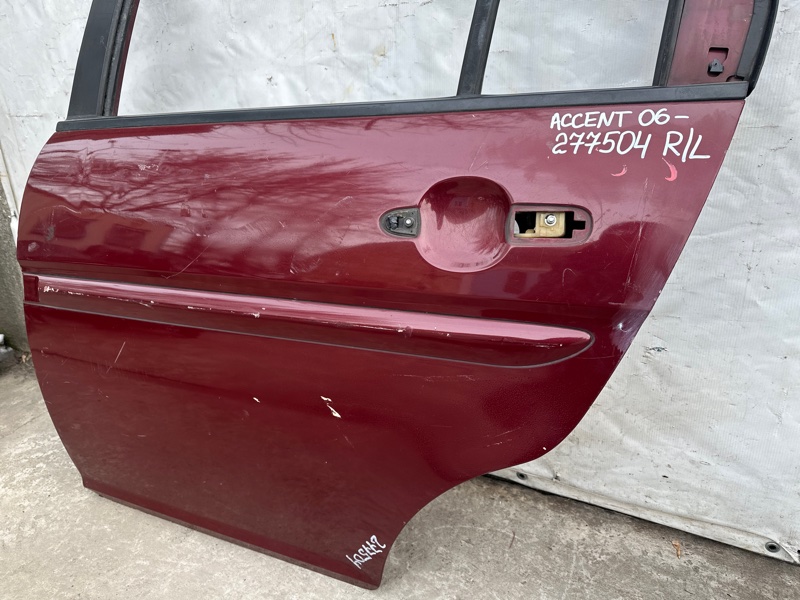 Дверь задняя левая ACCENT MC 06-10