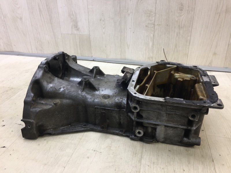 Поддон двигателя ALTIMA L31 01-06 2002 3.5 VQ35DE Поддон двигателя ALTIMA L31 01-06 2002 3.5 VQ35DE