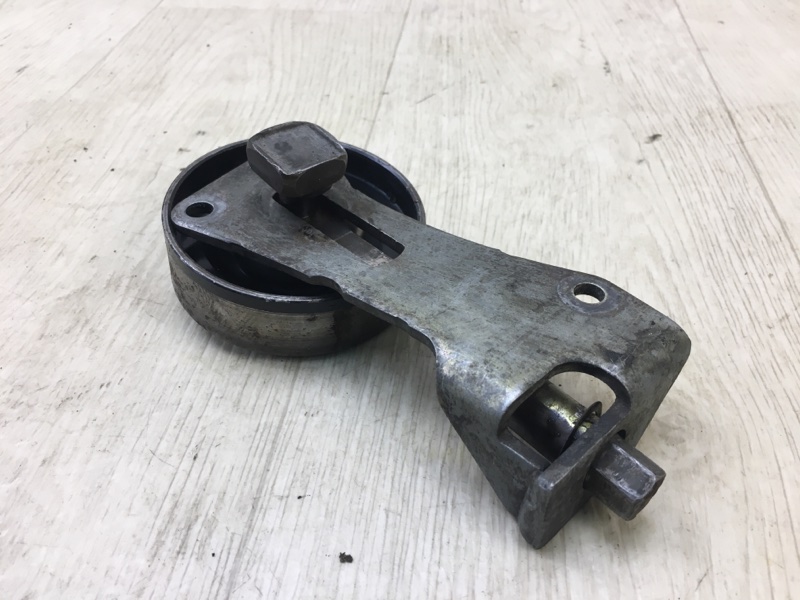 Натяжитель ремня генератора ALTIMA L31 01-06 2002 3.5 VQ35DE