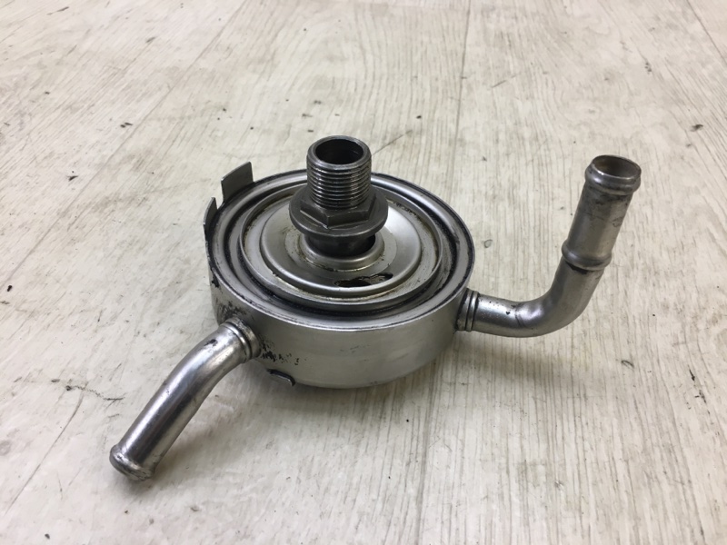 Теплообменник масляного фильтра NISSAN ALTIMA L31 01-06 2002 3.5 VQ35DE 213058J100 Б/У