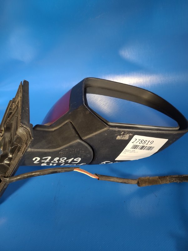 Зеркало правое LEAF 10-17