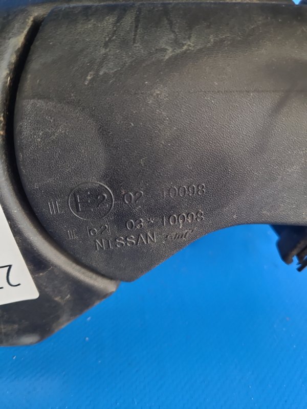 Зеркало правое NISSAN LEAF 10-17
