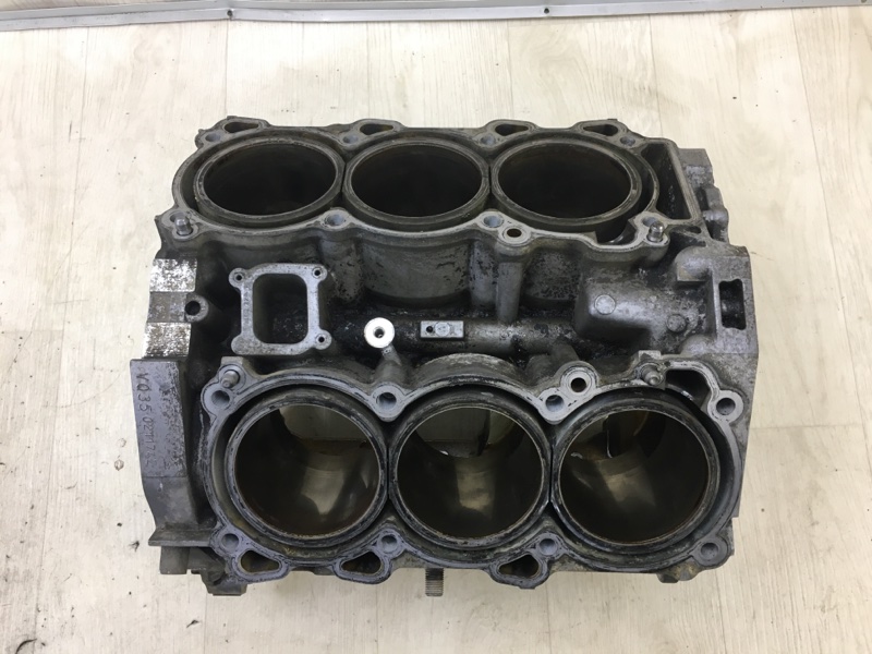 Блок двигателя NISSAN ALTIMA L31 01-06 2002 3.5 VQ35DE 110009J000 Б/У