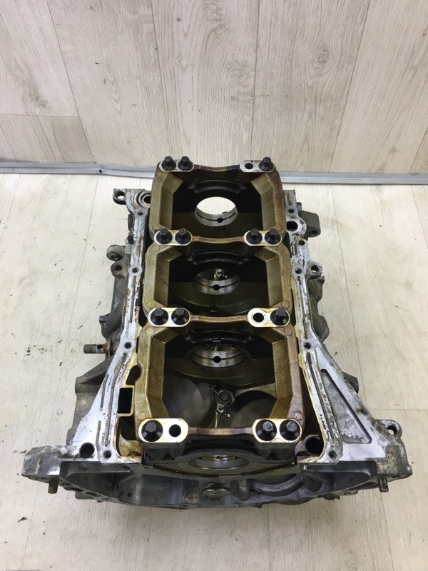 Блок двигателя ALTIMA L31 01-06 2002 3.5 VQ35DE