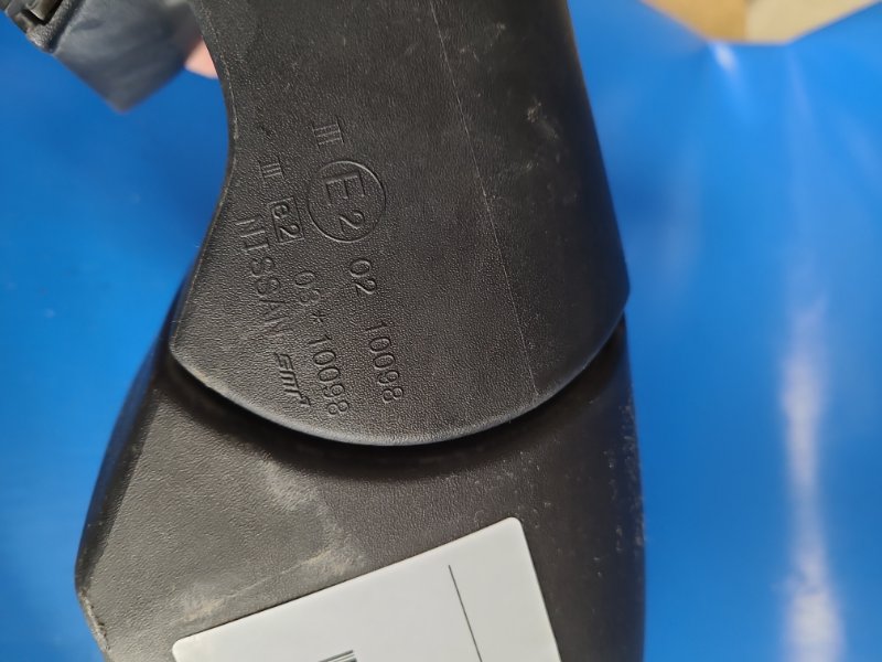 Зеркало левое NISSAN LEAF 10-17