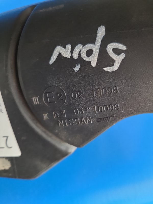 Зеркало правое NISSAN LEAF 10-17