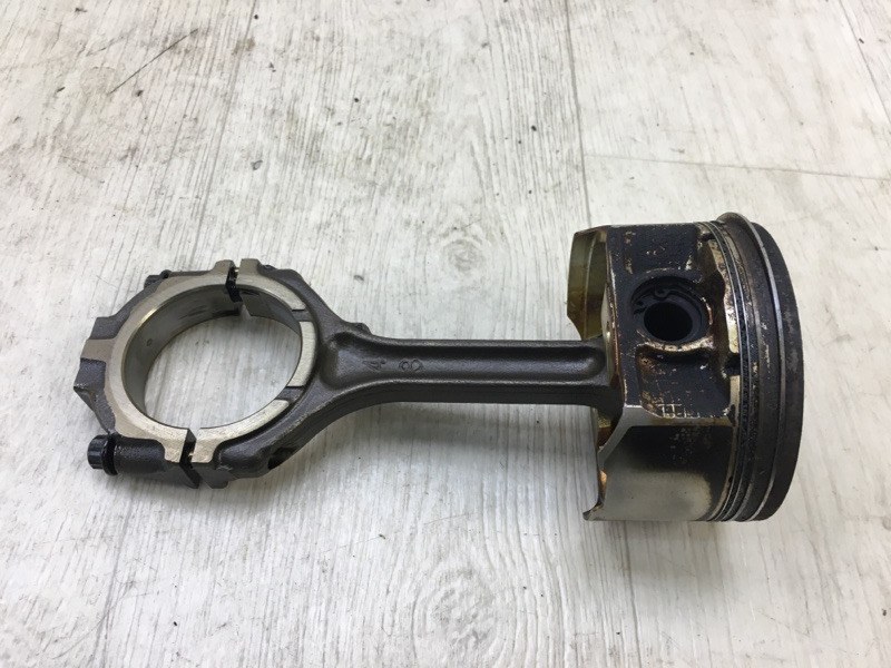 Шатун ALTIMA L31 01-06 2002 3.5 VQ35DE