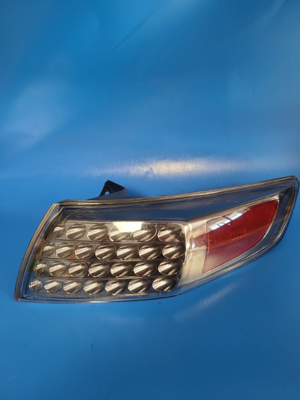 Фонарь наружный задний правый INFINITI FX S50 03-08 26554-CL03A новая