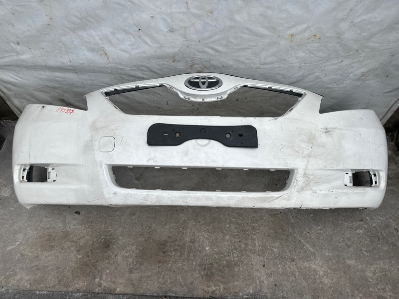 Бампер передний CAMRY 40 06-11