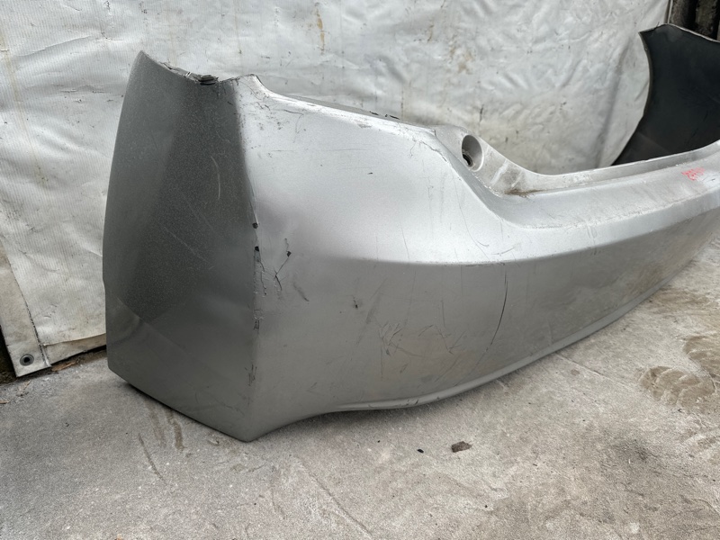 Бампер задний TOYOTA PRIUS - 30 09-17