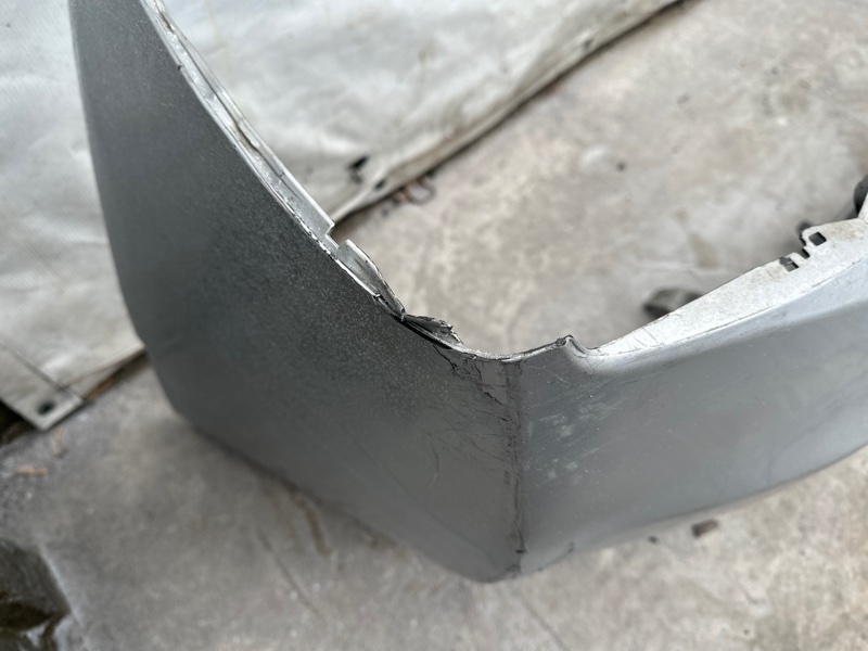 Бампер задний PRIUS - 30 09-17