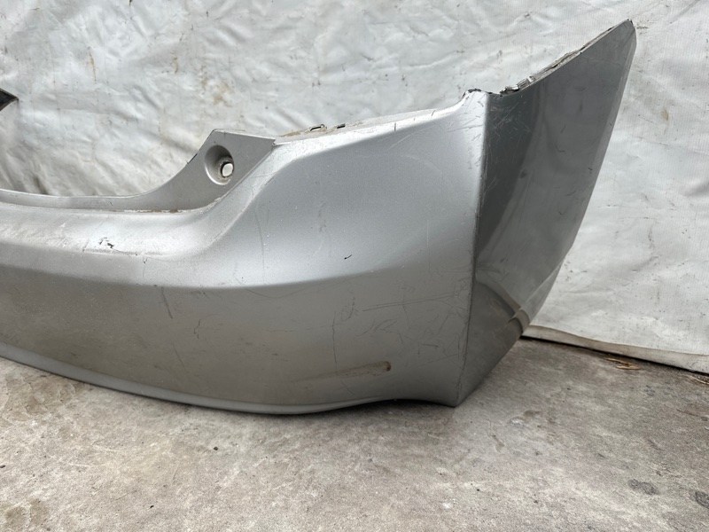 Бампер задний PRIUS - 30 09-17