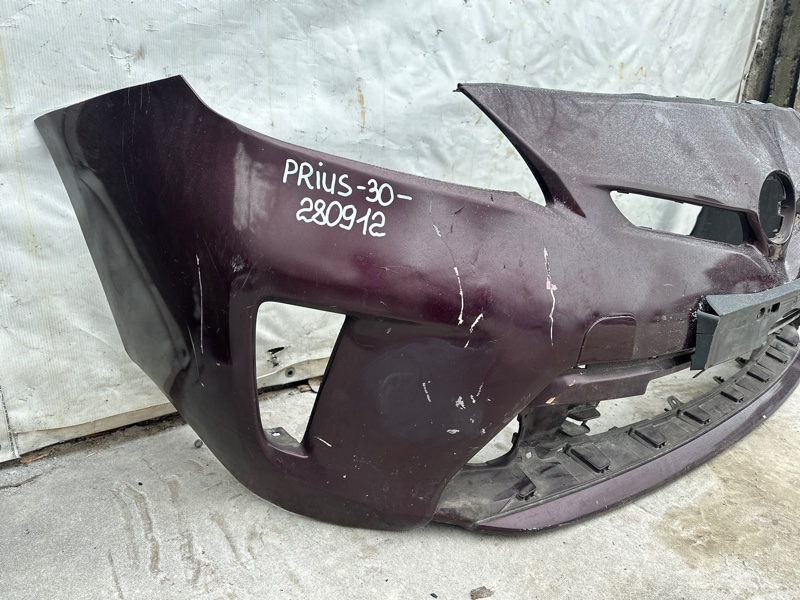 Бампер передний TOYOTA PRIUS - 30 09-17