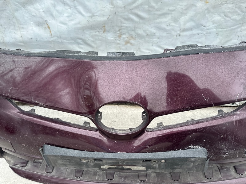 Бампер передний PRIUS - 30 09-17