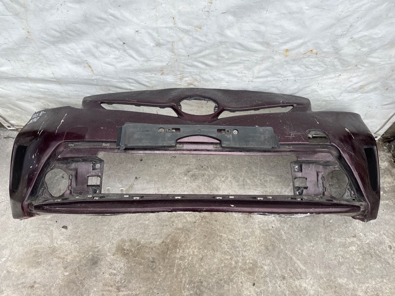 Бампер передний PRIUS - 30 09-17