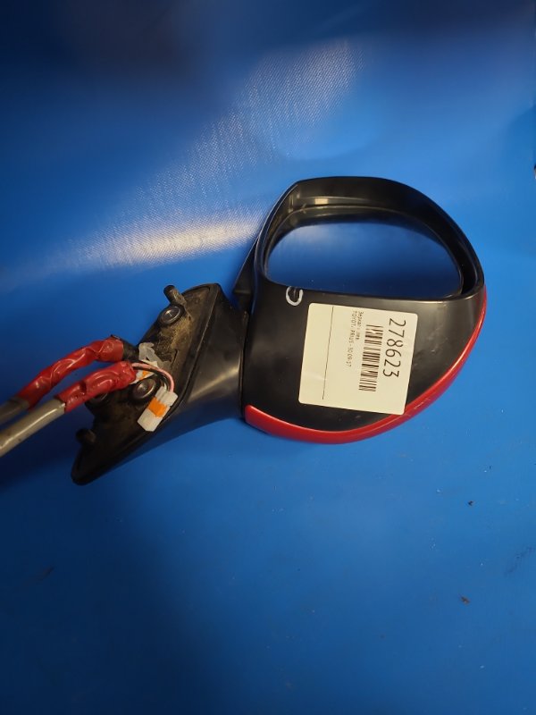 Зеркало левое PRIUS - 30 09-17