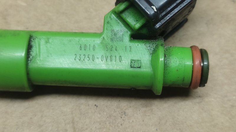 Форсунка топливная CAMRY 55 14-17 2015 2.5 2ARFE Форсунка топливная CAMRY 55 14-17 2015 2.5 2ARFE