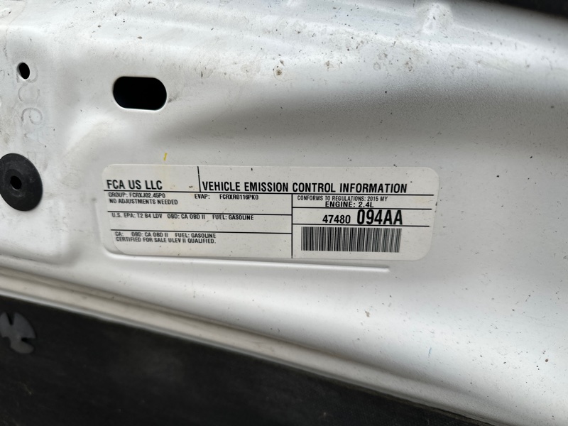 Капот DART 12-16 2015 2.4 ED6 Капот DART 12-16 2015 2.4 ED6