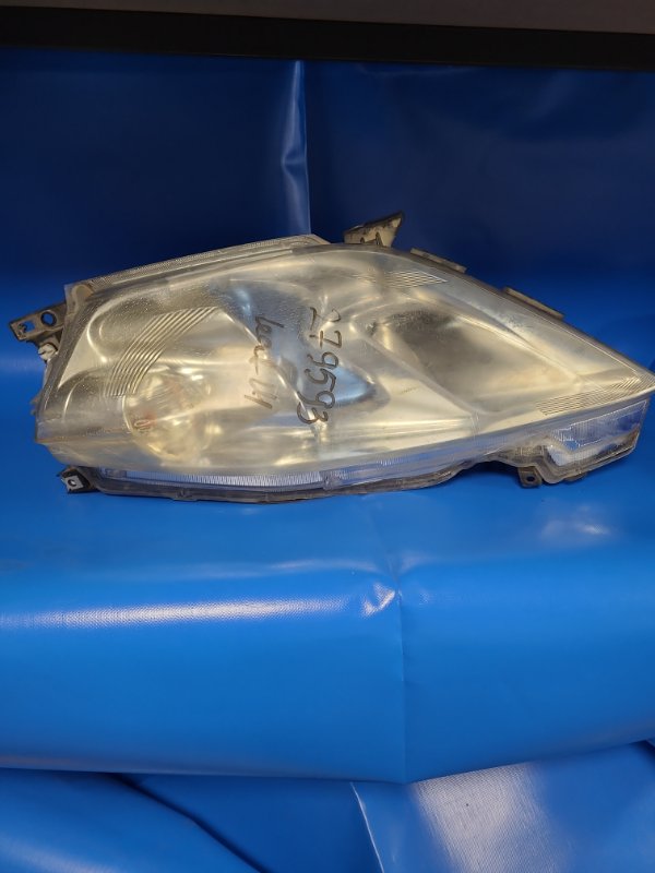 Фара левая NISSAN LEAF 10-17 26060-9RB0A Б/У